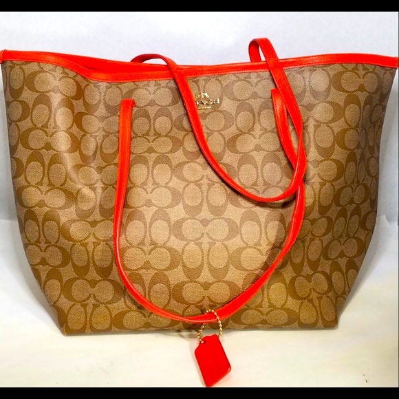 Coach Handbags - Coach Tote Bag